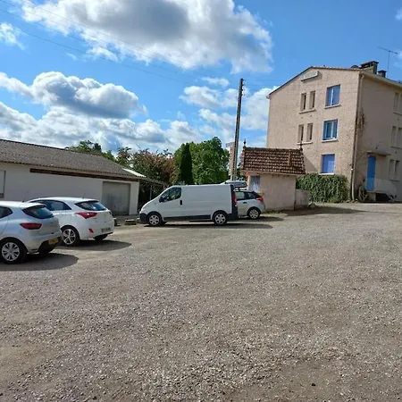 Les Grizzlies-le Mauzac Apartment
